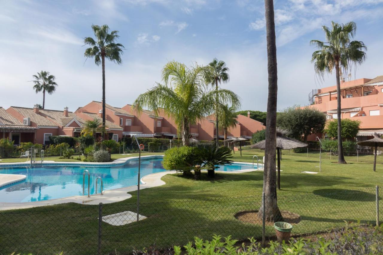 Apartamento Pink Mariposas Chiclana de la Frontera Exteriér fotografie