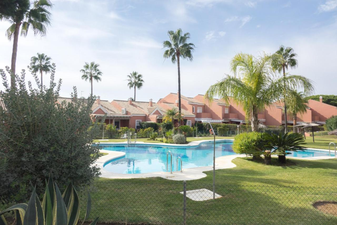 Apartamento Pink Mariposas Chiclana de la Frontera Exteriér fotografie